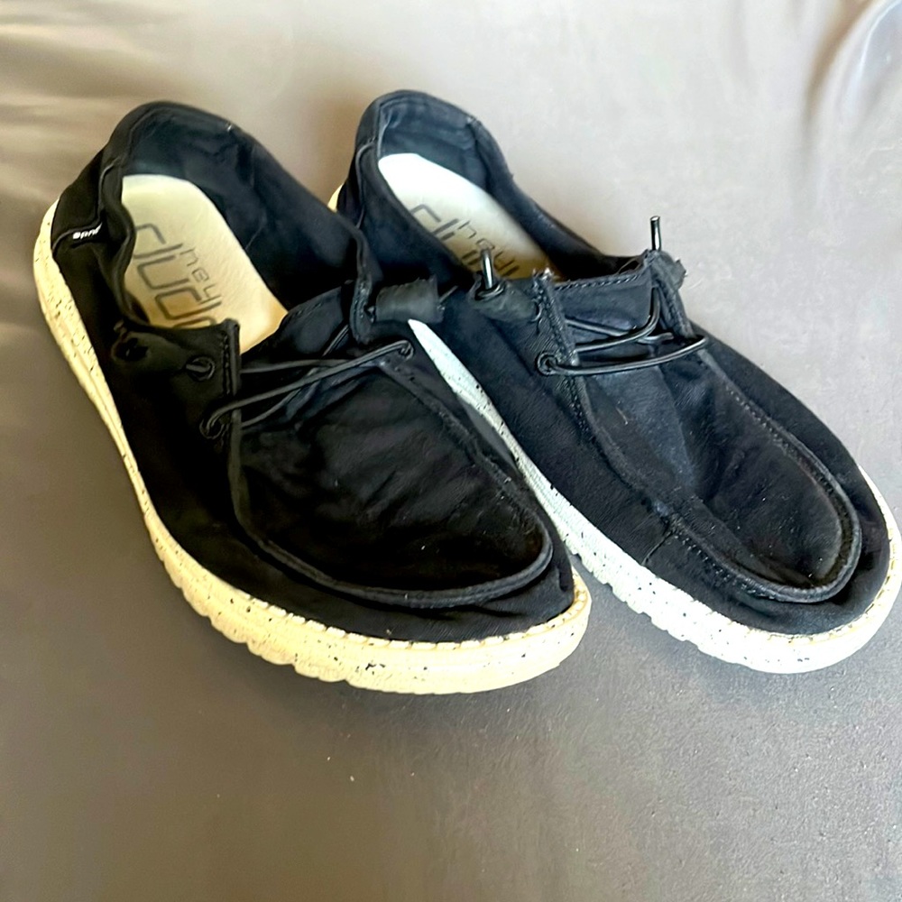 Hey Dude Shoes Women’s Size 8 Black White Slip On Casual Lightweight